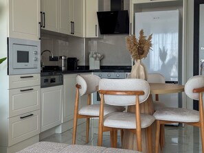 Private kitchen - Qoople Elize A39 - Cozy 1-bedroom apartment in Alanya (Alanya)