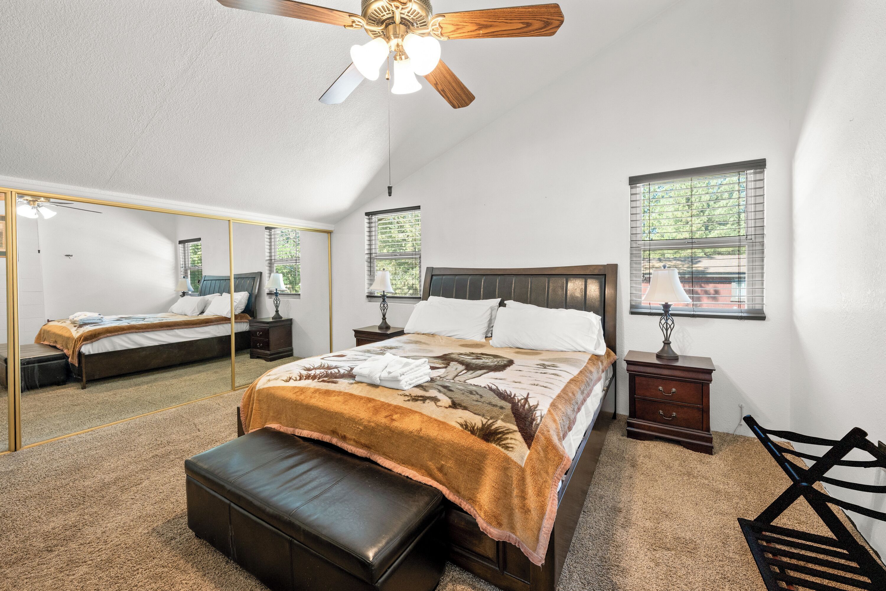 Signature House, 3 Bedrooms, Mountain View | Laptop workspace, iron/ironing board, free WiFi, individually decorated