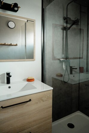 Dusche, Haartrockner