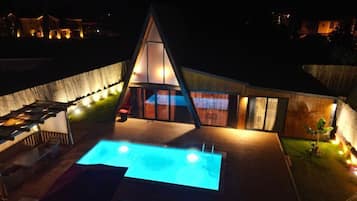Seasonal outdoor pool