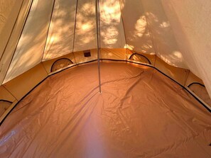 Classic Tent, 2 Twin Beds, Pets Allowed, Mountain View | WiFi (free), individually decorated, individually furnished, bed sheets - Squatch Spot 1 (Sevierville)