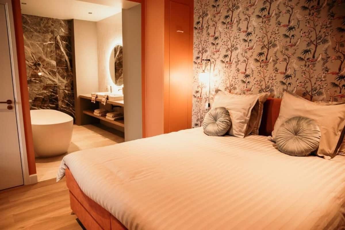Suite Studio Luxe, 1 très grand lit, vue ville