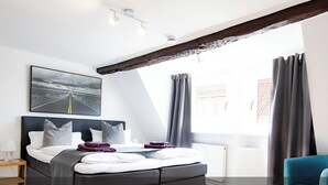 WiFi, bed sheets - Townhouse Duderstadt: Studio 4 (Duderstadt)