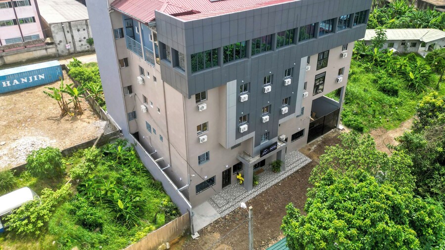 Angel's Hotel