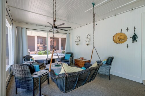 Flip-flop to Beach & Flagler Ave! Breezy Getaway