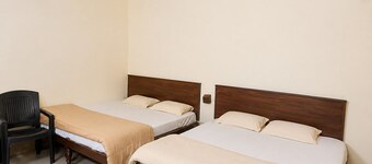 Yland Hotel Khajuraho