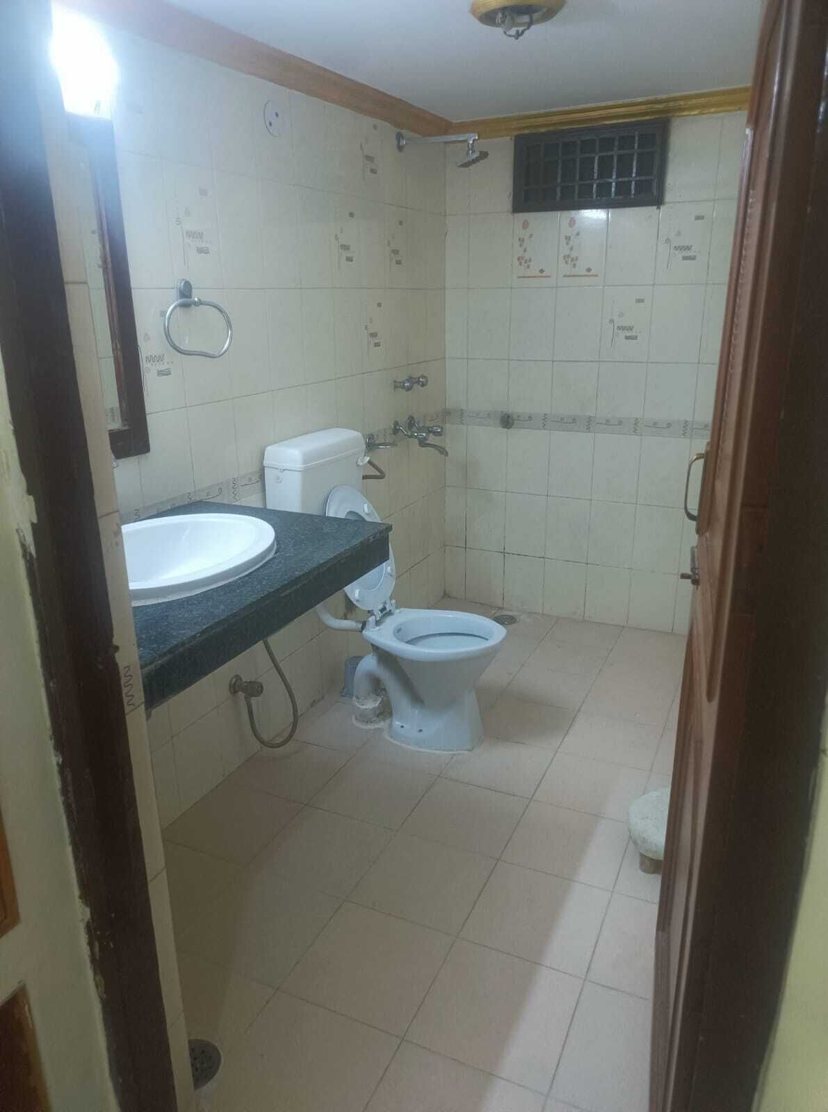 Shower, towels, soap