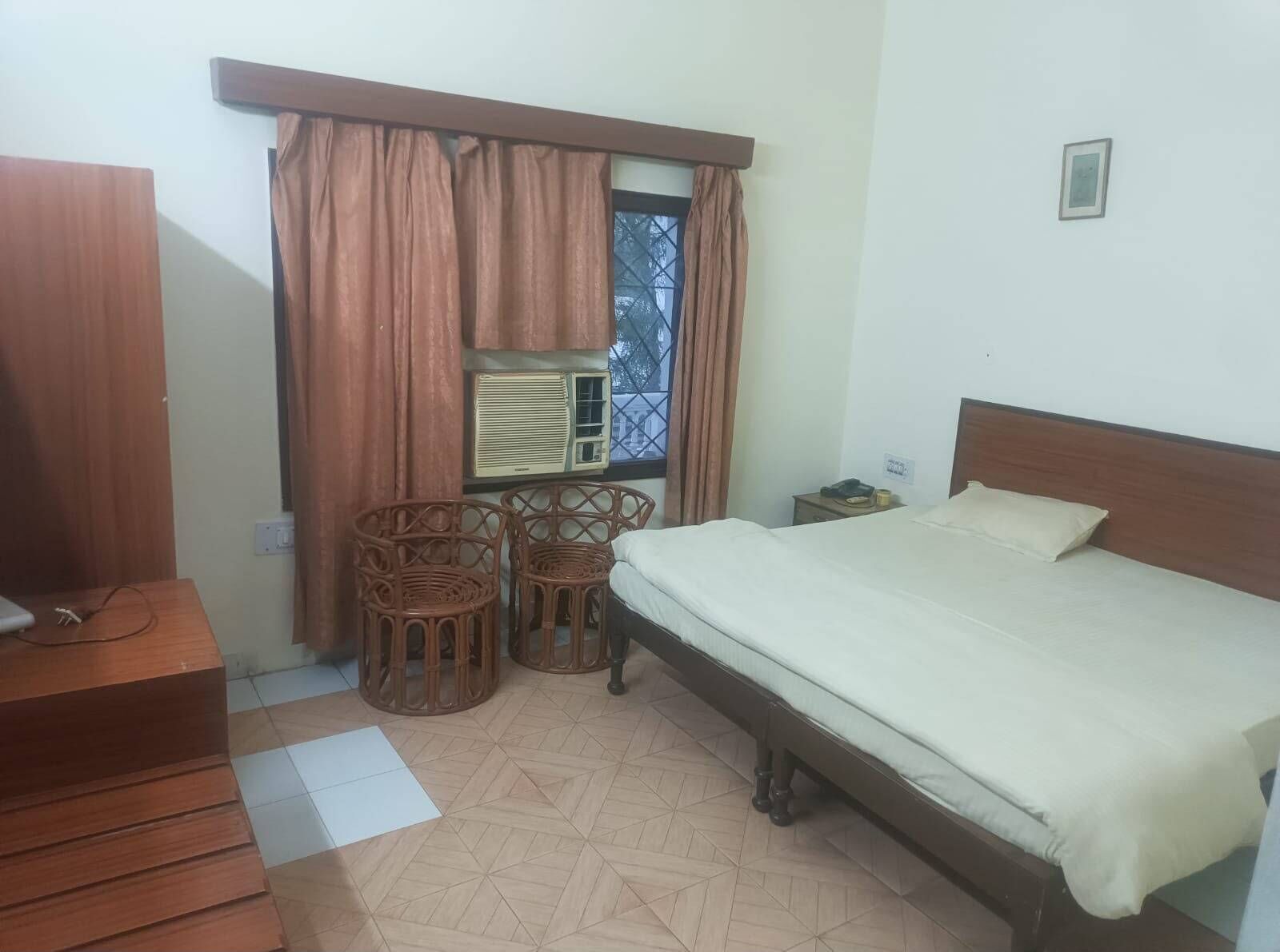 Luxury Room | Free WiFi