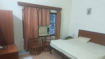 Luxury Room | Free WiFi