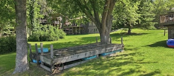 Lakefront Paradise on Lake Wallenpaupack w/ Dock