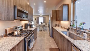 Unclassified image, 3 of 41, button - 8 Min to Dtwn Salida 3 Bed, 3 Bath 2 King Beds (Poncha Springs)