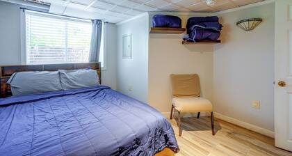 Near Shopping & Canobie Lake! Apartment w/ Grill