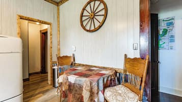 Casa (2 Bedrooms) | Interior