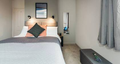 #38 Stylish Apart. 2|sleeps 4|5mins TamworthCastle