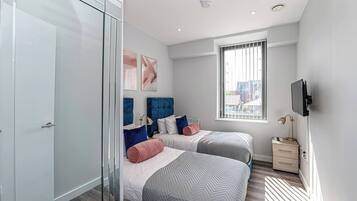 The beds can be made as two singes of one super king. Please request your preferred arrangement when booking.