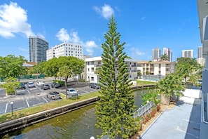 奢華公寓, 露台, 湖景 | 陽台景觀