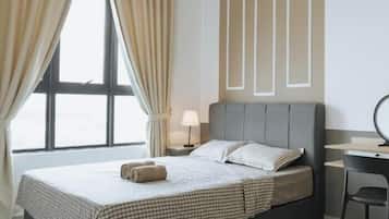 Apartment, 1 Bedroom | Iron/ironing board, WiFi (free)