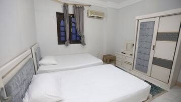 In-room safe, blackout curtains, soundproofing, free WiFi