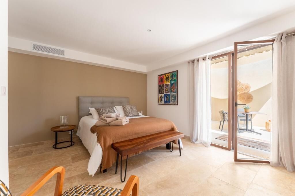 Deluxe Double Room, Vineyard View