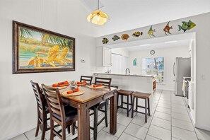 Unclassified image, 3 of 42, button - Right Direction Rentals Carlton Coastal Cottage (Fort Pierce)