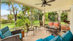 Terrace/patio - Right Direction Rentals Carlton Coastal Cottage (Fort Pierce)