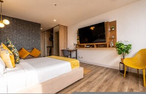 Room - Go Living Suites - 1101 (Medellín)