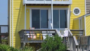 Exterior - Pierfront Paradise, Oceanfront Living Next to the Pier (Atlantic Beach)