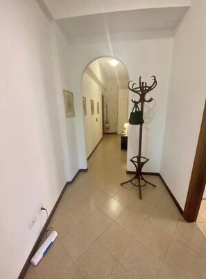 Interior - Amanda's house near the Vatican Museums (Roma)