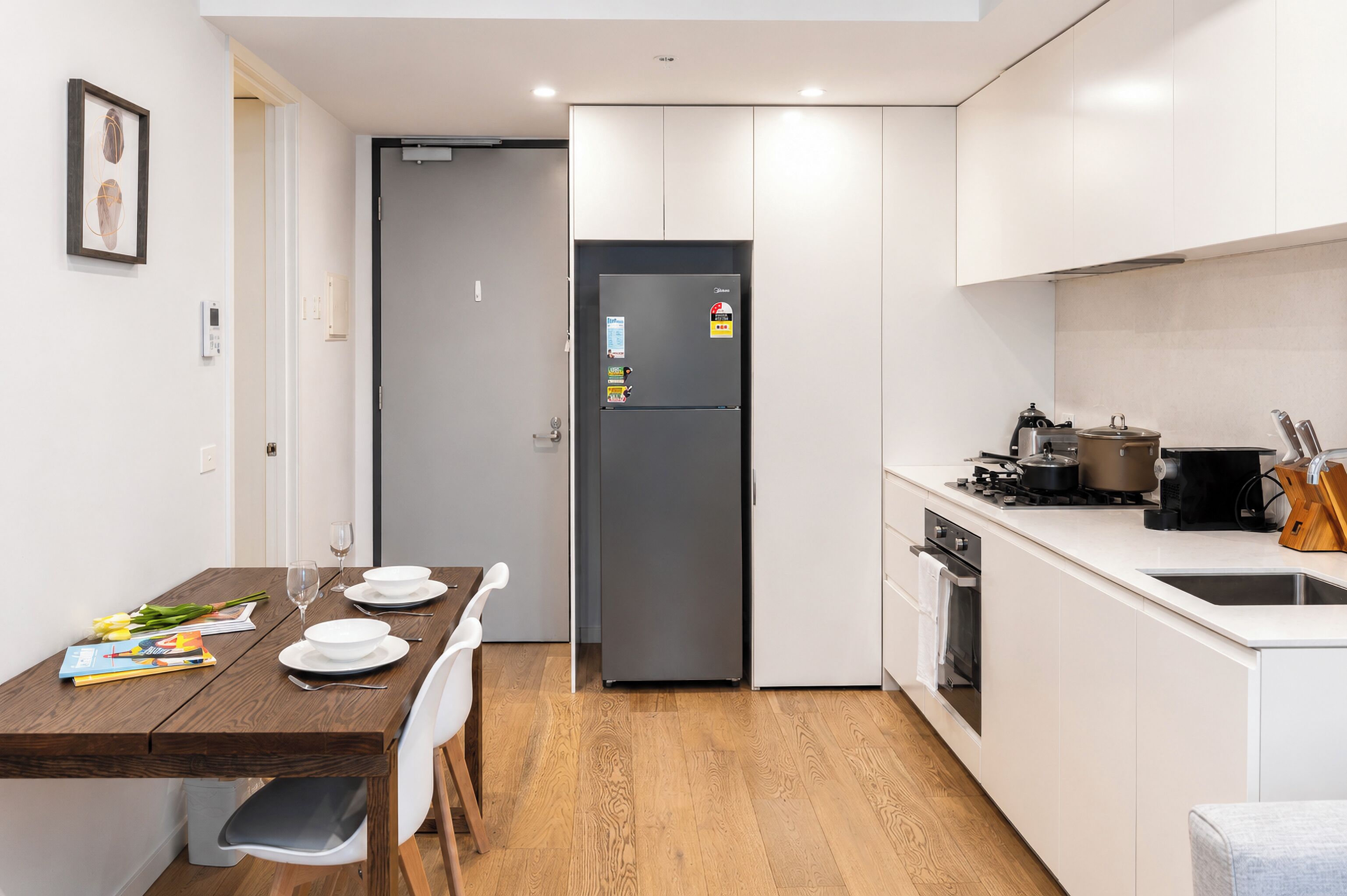 Coffee/tea maker, fridge, microwave, oven