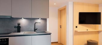 Rifa E1 Apartment