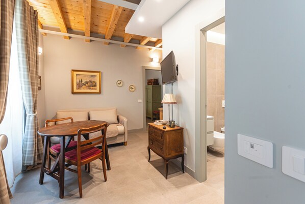Interior - Vrbo Property (Viterbo)