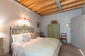 Room - Palazzo San Biagio – In the heart of Viterbo’s historic center (Viterbo)