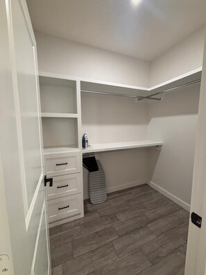 Interior - Spacious 3BR/2BA Modern Apt, Weslaco Stay (Weslaco)