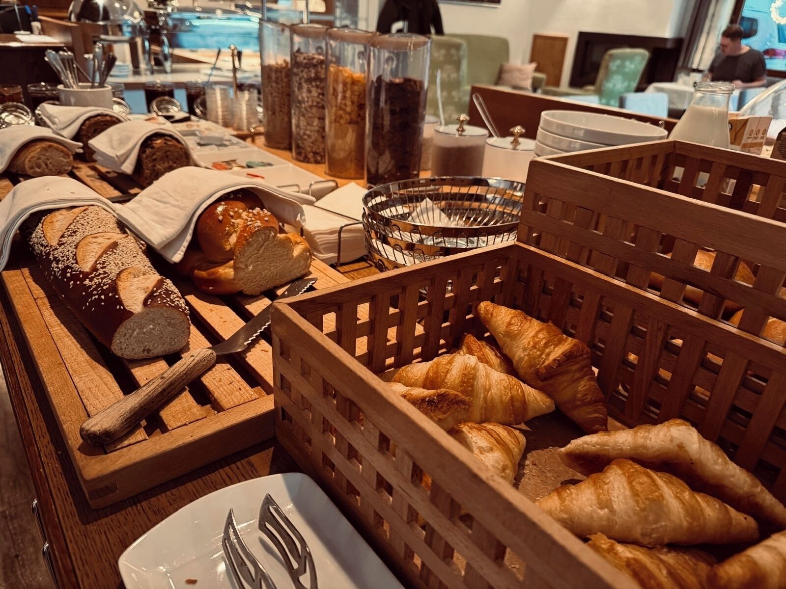 Frukostbuffé varje dag mot avgift