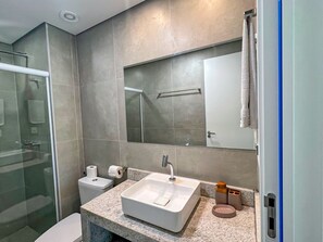 Comfort Apartment | Bathroom - Beach Class Solare por YOLO (Ipojuca)
