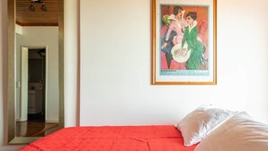 Iron/ironing board, free WiFi, bed sheets - River View Studio Alfama (Lisbon)