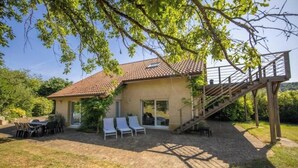 Unclassified image, 5 of 66, button - Villa Zenitude—Indoor Pool, Jacuzzi, and Sauna (Jezainville)