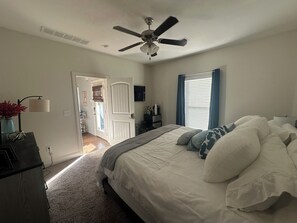 4 habitaciones, wifi gratis y ropa de cama 