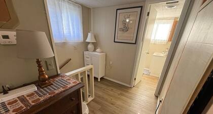 Comfort & Convenience - complete 2 bedroom house