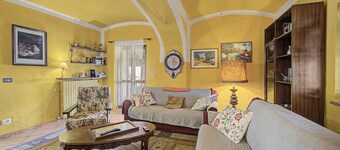 Maison de campagne 'Splendido Rustico Nella Langa' avec terrasse, jardin privés et Wi-Fi