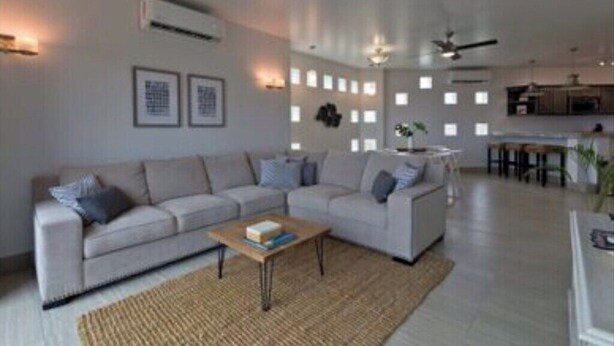 TV, offices - Marbella lane-Scenic Home with Amazing OceanViews (Cabo San Lucas)
