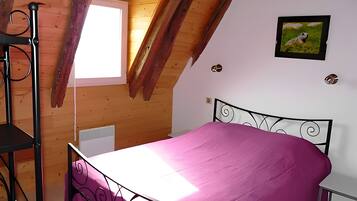 1 bedroom, iron/ironing board, WiFi