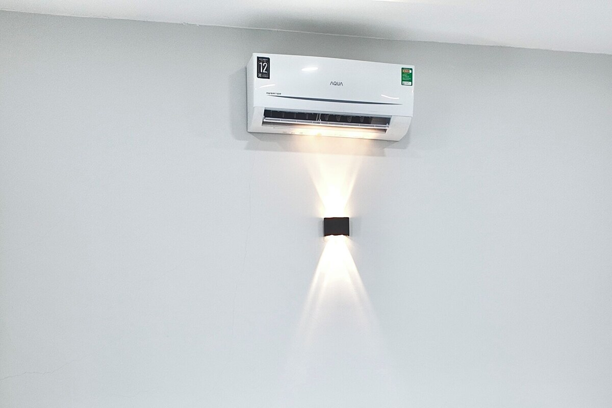Kamar Single Standar | Meja kerja, tirai kedap cahaya, setrika/meja setrika, dan Wi-Fi gratis