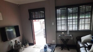 Maison, 1 chambre, accessible aux personnes à mobilité réduite | Salle de séjour