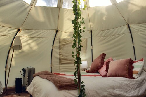 Boho Glamping | Private Jacuzzi | Wine Country