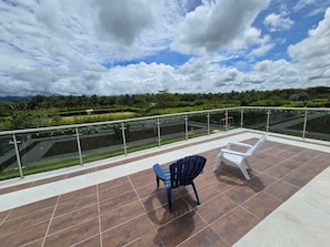 Terrace/patio - Paraiso en Los Llanos, Hermosa Casa Campestre con piscina y vista panorámica (Meta)