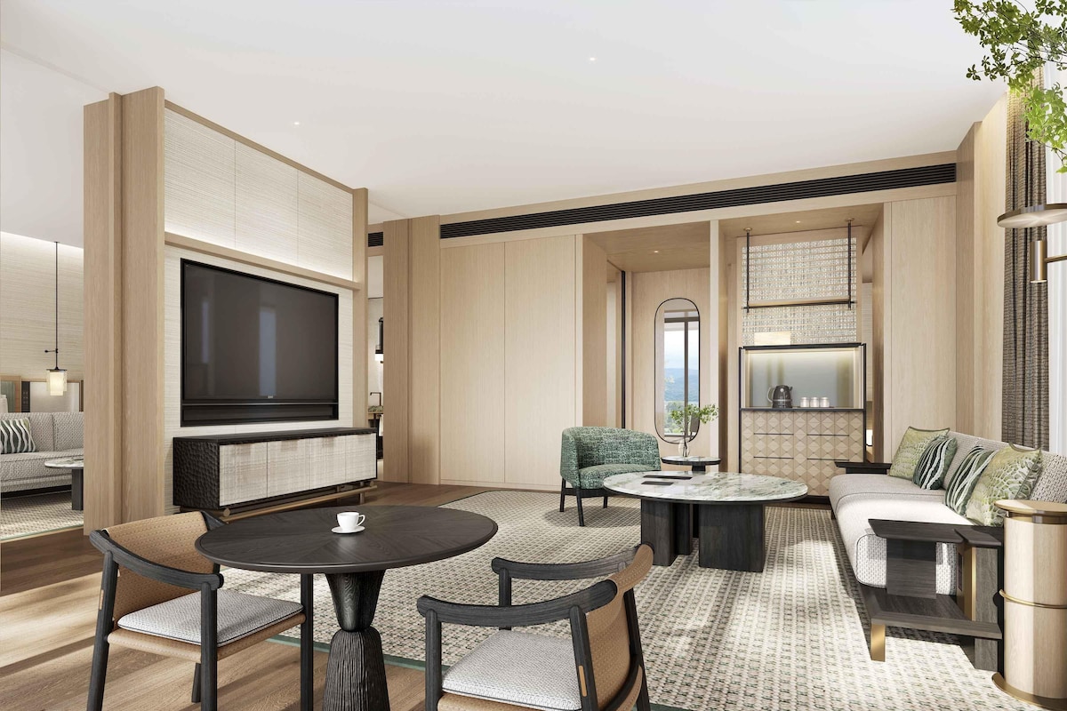 Minibar i caixa forta a l'habitació 