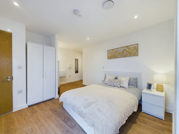 Perfect For Working Away W/super Fast Wi-fi - Manchester