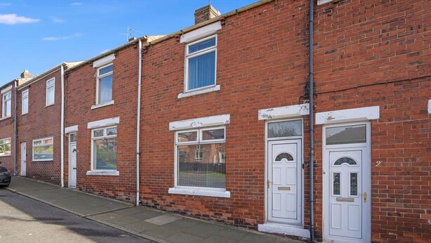 Unclassified image, 1 of 38, button - Family Friendly 2BR Close to Durham City (Durham)