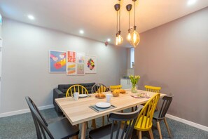House - Modern Middlesbrough 1brsleeps 2By Stay With us (Middlesbrough)